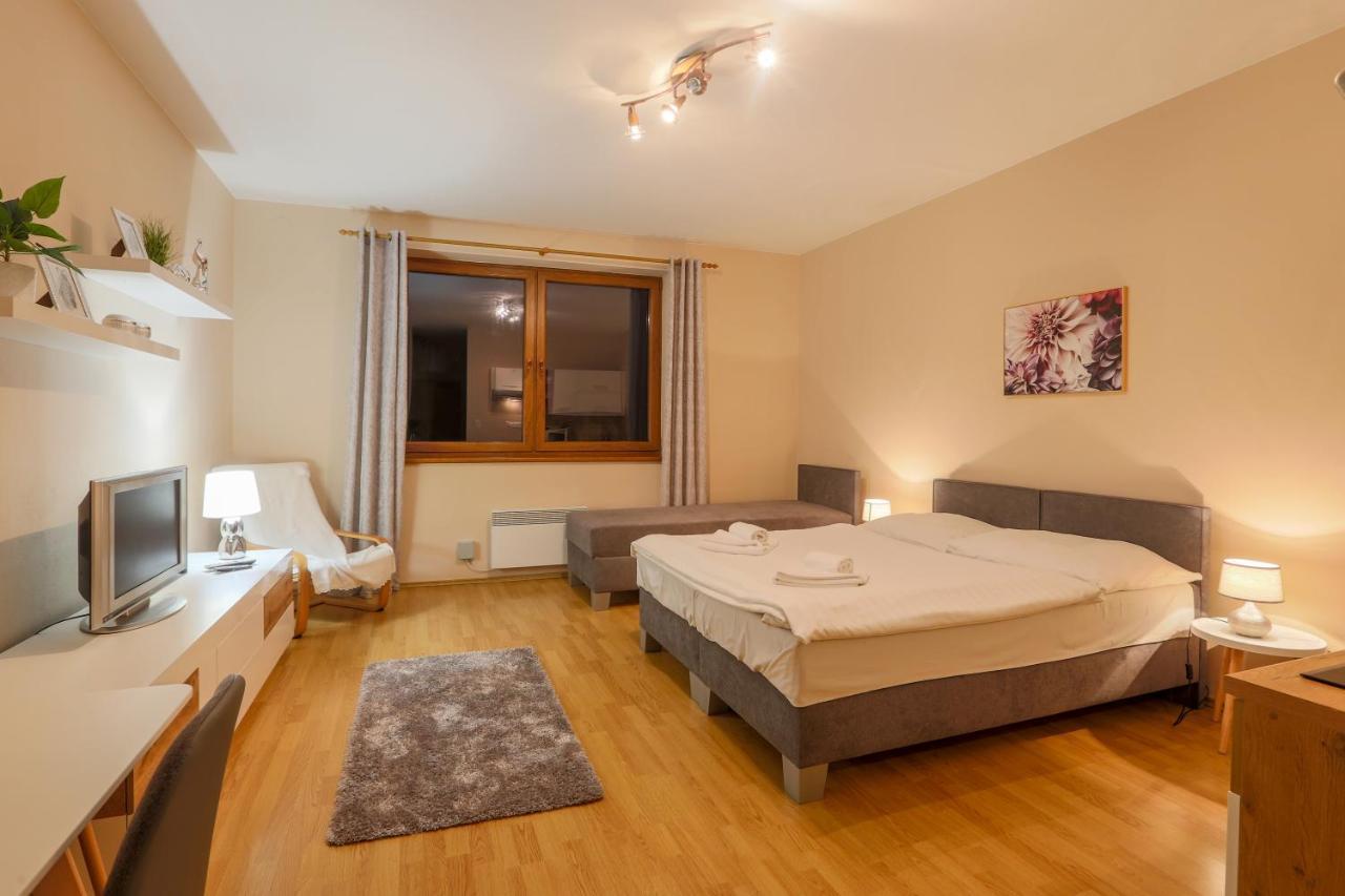 Apartmanovy Dom Fatrapark 1 S Wellness - Hlavna Recepcia Ruzomberok Eksteriør bilde
