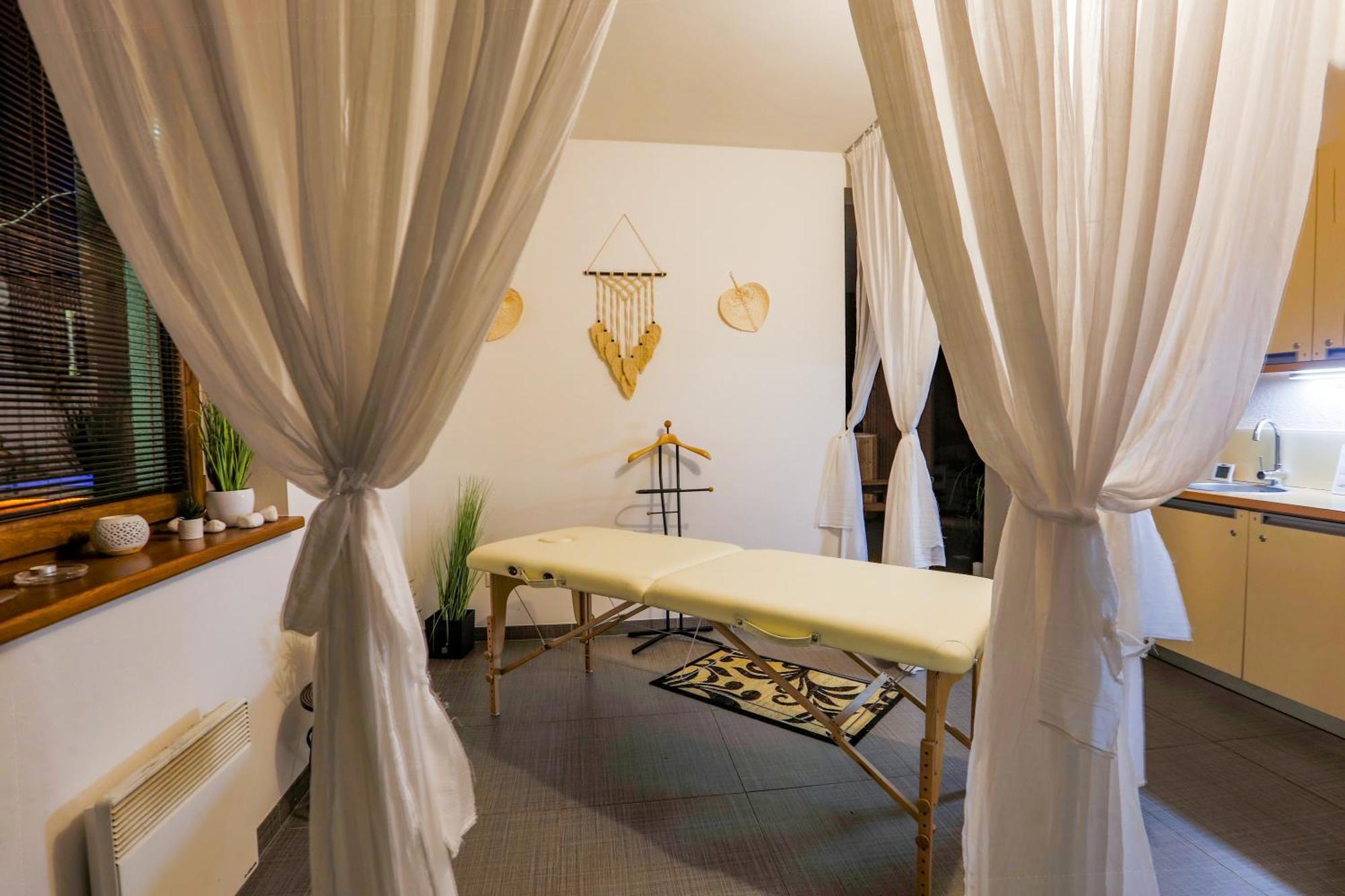 Apartmanovy Dom Fatrapark 1 S Wellness - Hlavna Recepcia Ruzomberok Eksteriør bilde